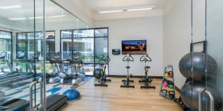 Apres Apartment Homes Gallery 30