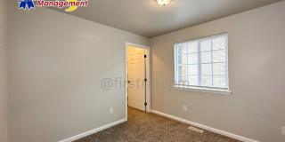 10122 W Garverdale Ln Gallery 14