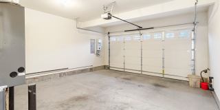 Excellent Condition Three Bedroom + Office, Fenced Backyard, Central AC Gallery 26