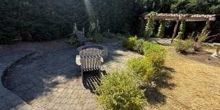 Spacious 4-Bedroom Home Plus Large Bonus Space – West Slope Vista Hills Gallery 31