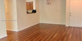 529 E Sheridan St Gallery 4