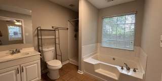 1142 Windsor Street SW Gallery 8