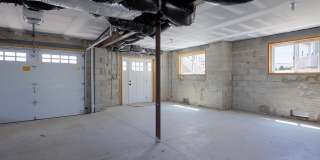 912 Ocean Avenue Gallery 33