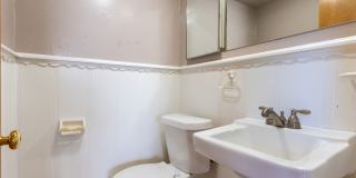 Gorgeous 5-Bedroom Home! Gallery 13