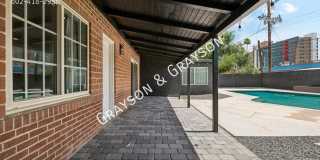 Beautiful Brick Home in Phoenix Gallery 25