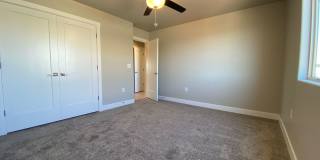 Red Mountain Vista Town Home Gallery 21