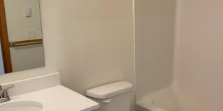 1111 N Forest St Gallery 78