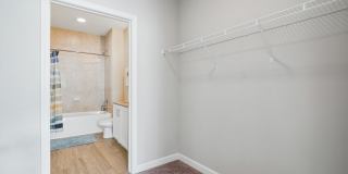 Mason Stuart Gallery 13