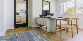 Newport Palms Apartments Gallery 34