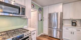 117 Newport Ct Gallery 5