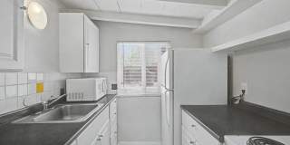 2 Bedroom 1 Bathroom Gallery 10