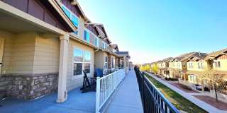 Charming 3 bedroom Townhome Gallery 1