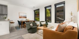1008 West Madison St. Gallery 5