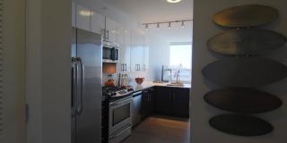 886 West Adams Street Gallery 4