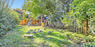 Charming Hillsboro Retreat: Cozy Single-Level Home with Greenhouse & Kids' Clubhouse! Gallery 29
