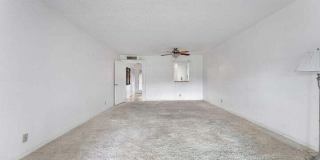 370 NW 76th Avenue Gallery 16