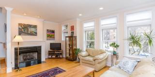 4113 N Southport Avenue Gallery 2