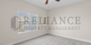 208 W May St Gallery 16