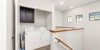 120 Richards Street Gallery 18