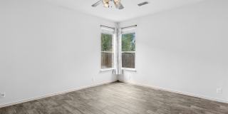 Stylish Open-Concept Home with Main Floor Primary Retreat Gallery 15
