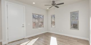 Dog Friendly 3 Bedroom Townhome in Hurricane Gallery 3