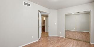 213 West Virginia Street Gallery 14