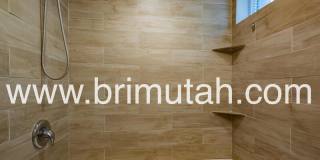653 N. 1300 W. Gallery 18