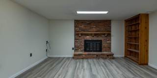 1900 Windsor Drive Gallery 26
