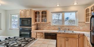 AMAZING LOCATION 4 Bed 2 Bath Home in Boulder! Gallery 14