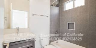 1340 N Kenmore Ave Gallery 18