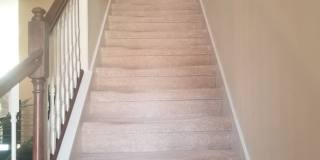 Beautiful 3 bedrooms 2.5 baths townhouse with 1 car garage in Tuscany Place Gallery 12