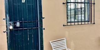 645 NW 1St Street Gallery 1