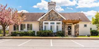 4960 CLARENDON Terrace Gallery 59