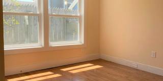 13 Peru St, Burlington, VT | Renovated 3 Bedroom House Near UVM & Downtown | June 2027 Gallery 1