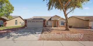 2272 E Remington Pl Gallery 1