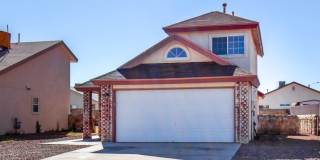 Delightful 2-story home located on the Eastside! Gallery 3