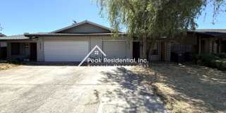 2bd/2ba Rancho Cordova Updated Duplex With 1 Car Garage! Gallery 1
