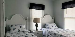 Beachside bungalow, fully furnished Gallery 9
