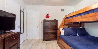 19308 Lemarsh Street Gallery 20