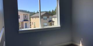4-bedroom 3-bathroom house on Moon Mountain 4-bedroom 3-bathroom house on Moon Mountain Gallery 7