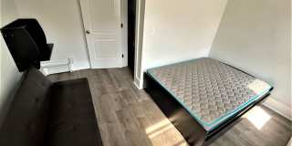 Brand New Renovated 5 Bedroom 2 Bathroom Home Gallery 10