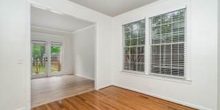 Newly Renovated 2-Bedroom Townhome in the Heart of Green Hills Gallery 7