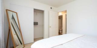 Riverpark apartment homes Gallery 46