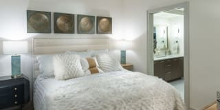 The Dagny Gallery 13