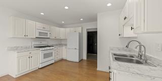 2430 Caton Crest Court Gallery 6