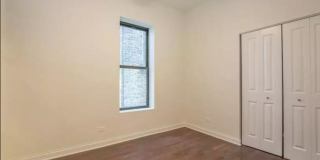 2852 Shakespeare Gallery 6
