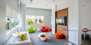 1600 SW 1st Ave Gallery 30