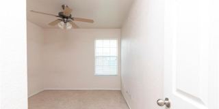 2605 Wisteria Lane Gallery 20
