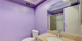 3518 Blackstone Street Gallery 24