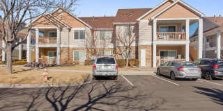 Bright and Spacious 2-Bedroom, 2-Bath Condo in South Loveland Gallery 1